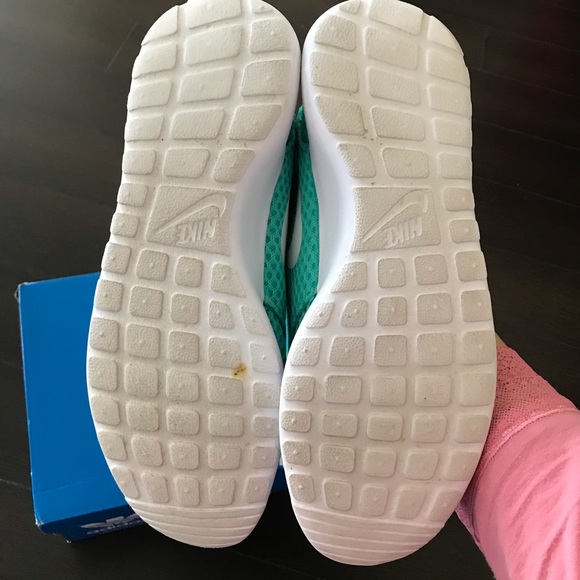 Nike Running Shoes Runner - Picture 4 of 5